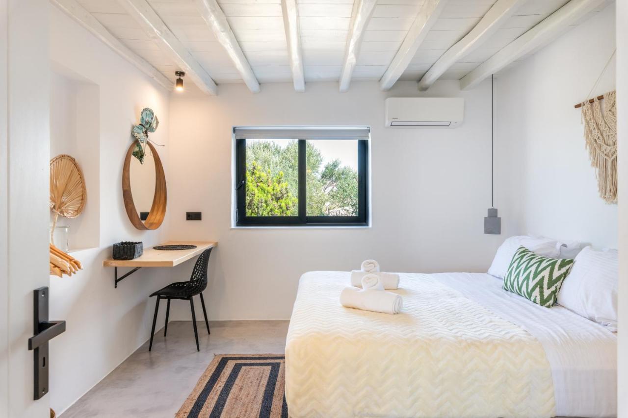 Yalos Mykonos 4 Bedroom Luxury House 5 Minute From Ornos Beach W Sea & Sunset View Mykonos Town Eksteriør billede