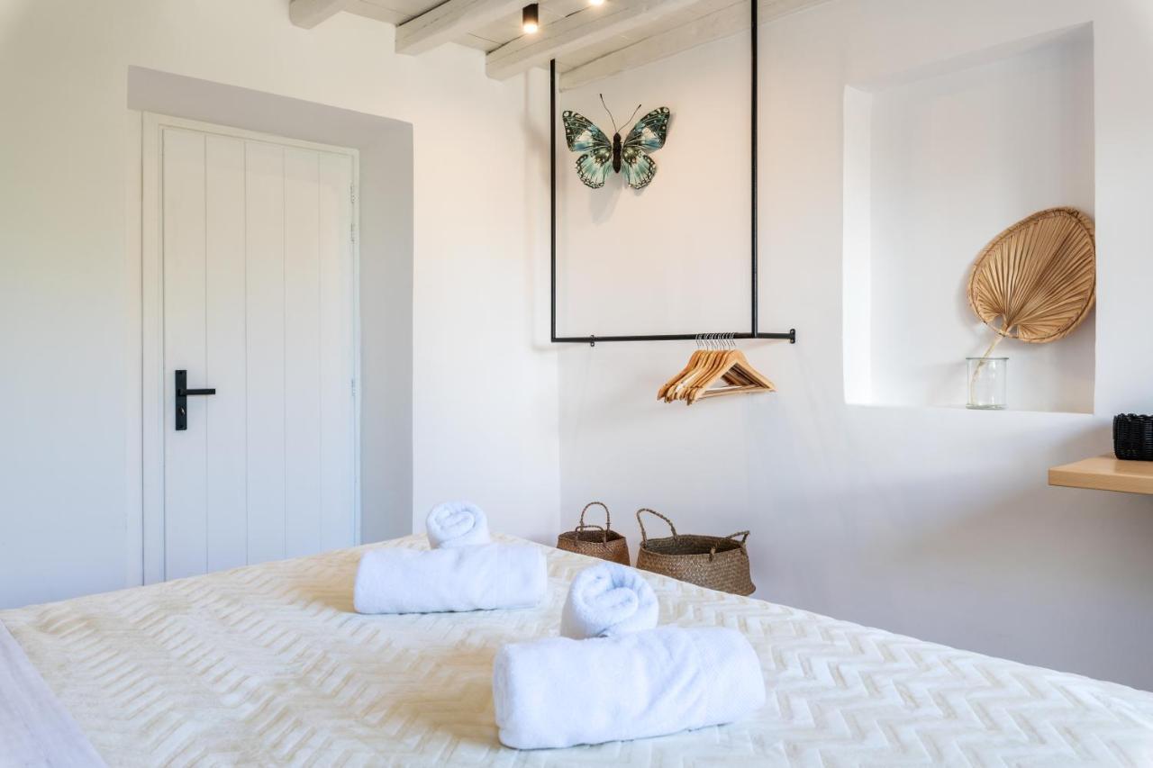 Yalos Mykonos 4 Bedroom Luxury House 5 Minute From Ornos Beach W Sea & Sunset View Mykonos Town Eksteriør billede